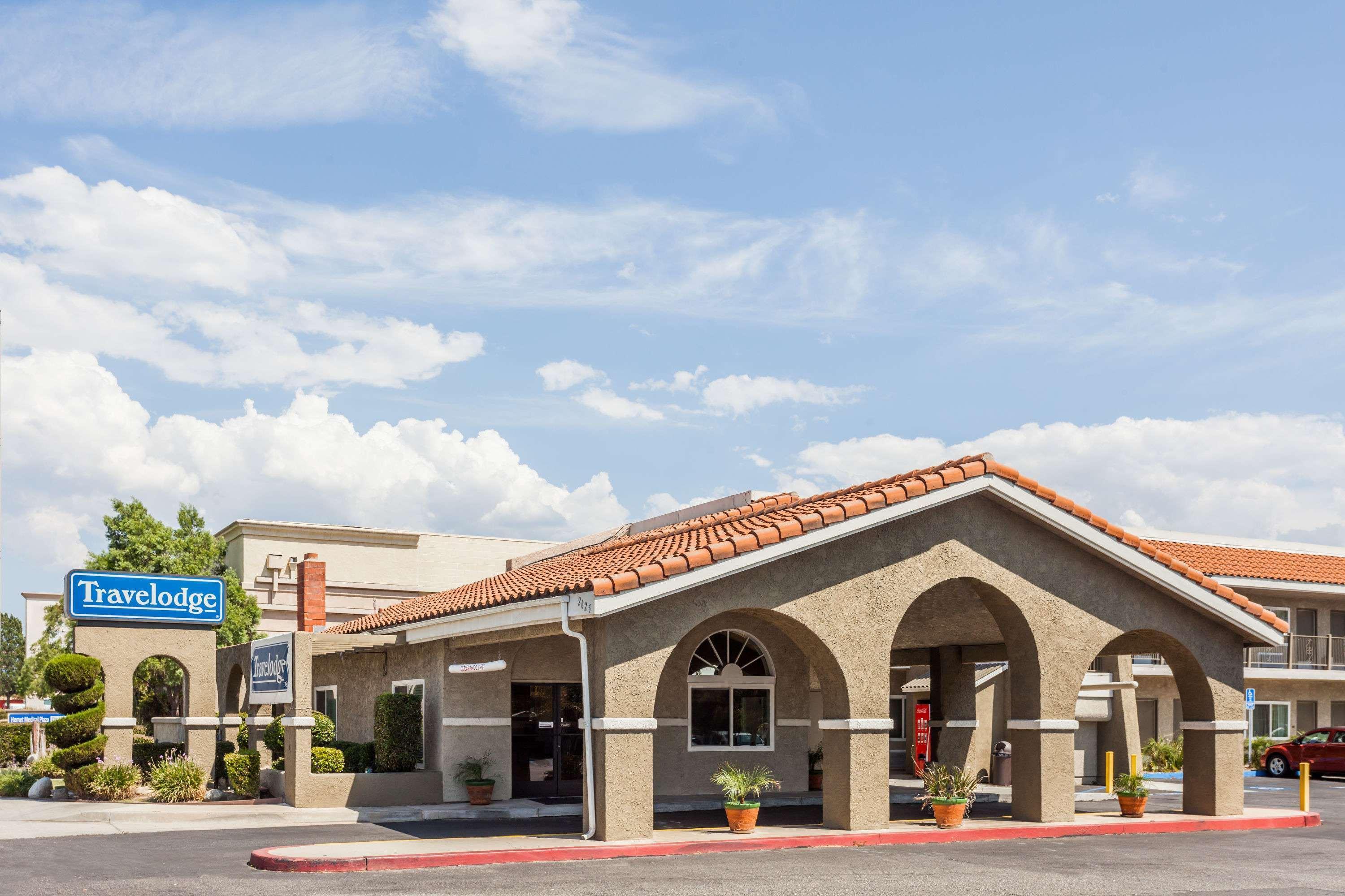 Travelodge By Wyndham Hemet Ca Buitenkant foto